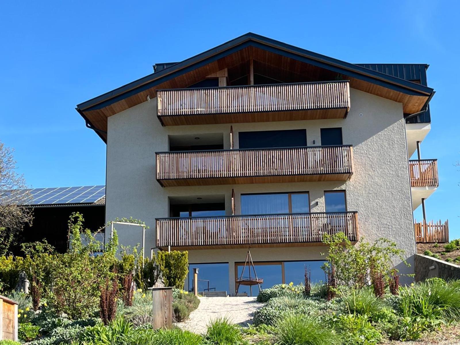 Oberfallerhof Apartment Ummi Barbiano  Luaran gambar